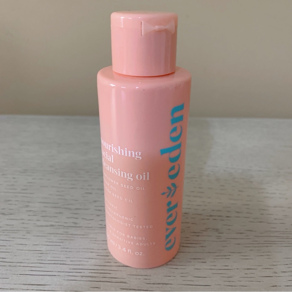 EVEREDEN Nourishing Facial Cleansing Oil 3.4 oz New.